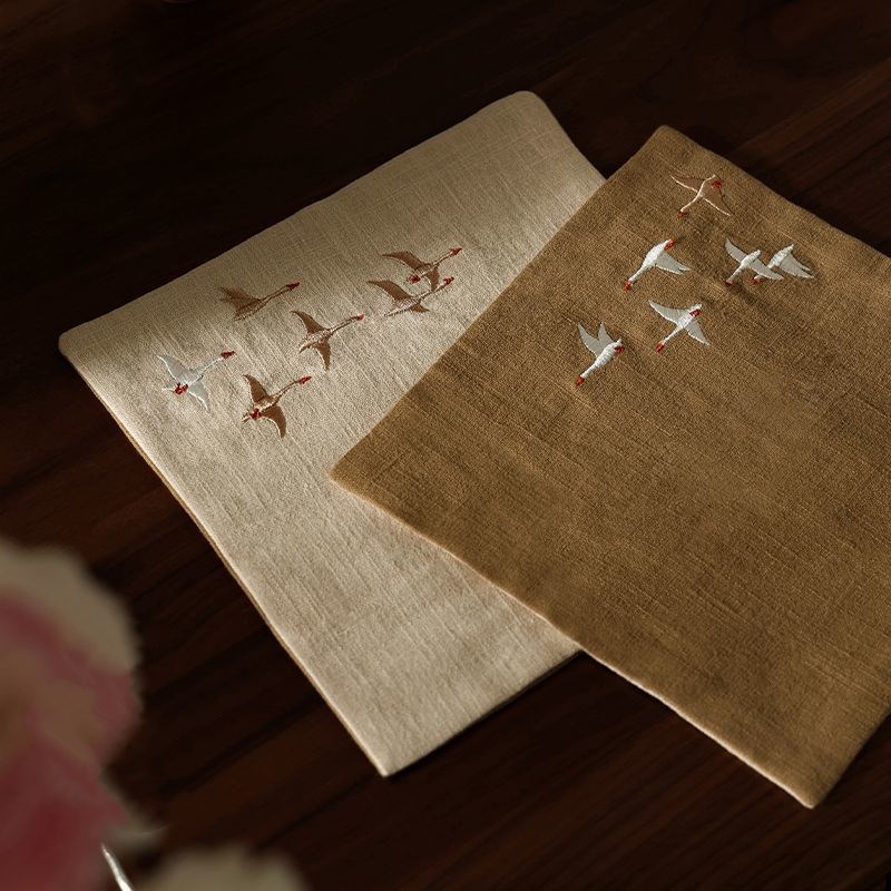 Embroidery Towel - 20x20 ซม.ปัก Flying BIRD รูปแบบสองด้าน 2