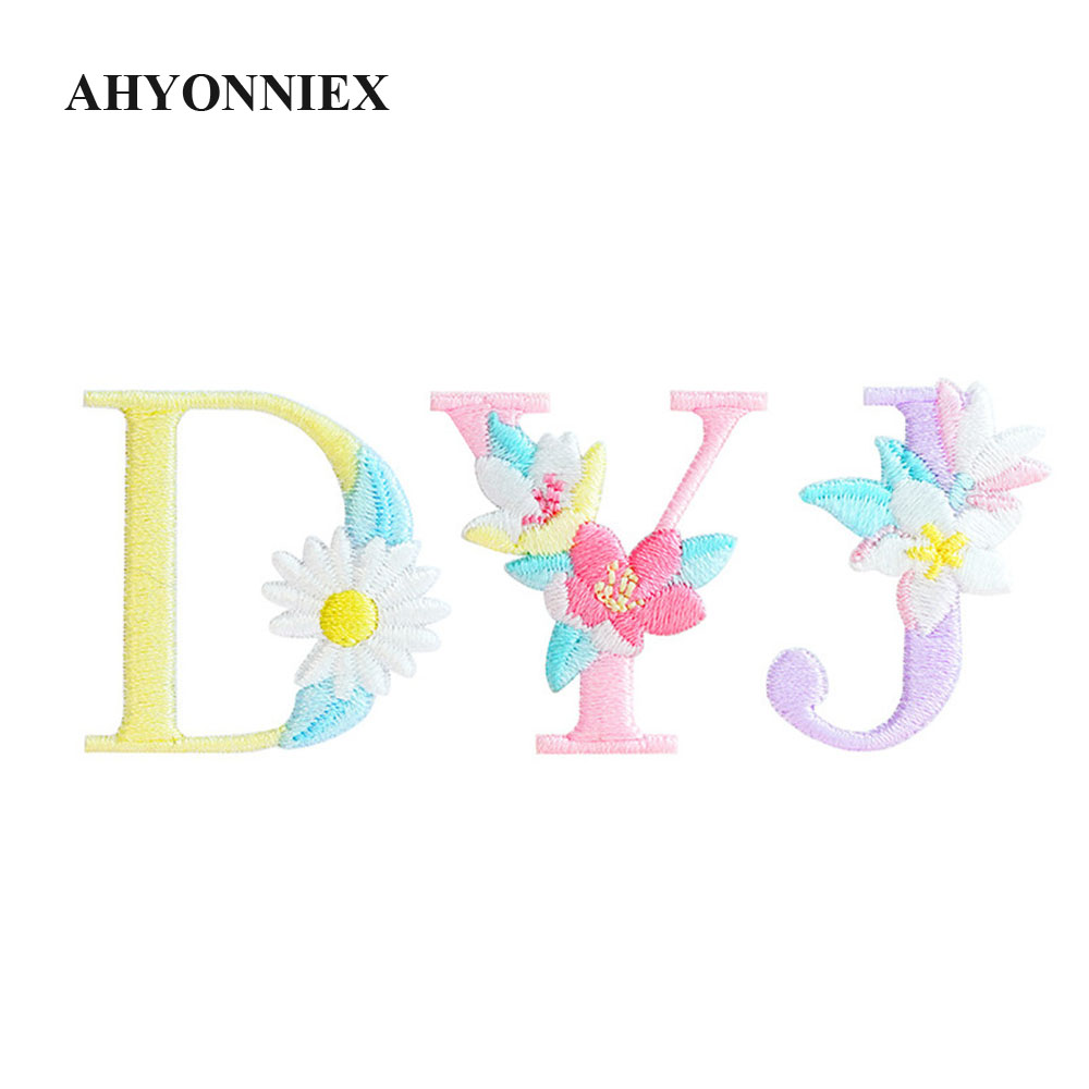 แผ่นปะรูปตัวอักษรภาษาอังกฤษดอก - Embroidery Letter N บทวิจารณ์และราคา