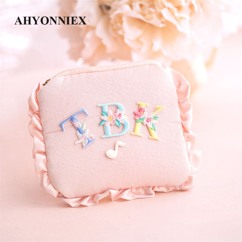 แผ่นปะรูปตัวอักษรภาษาอังกฤษดอก - Embroidery Letter N บทวิจารณ์และราคา