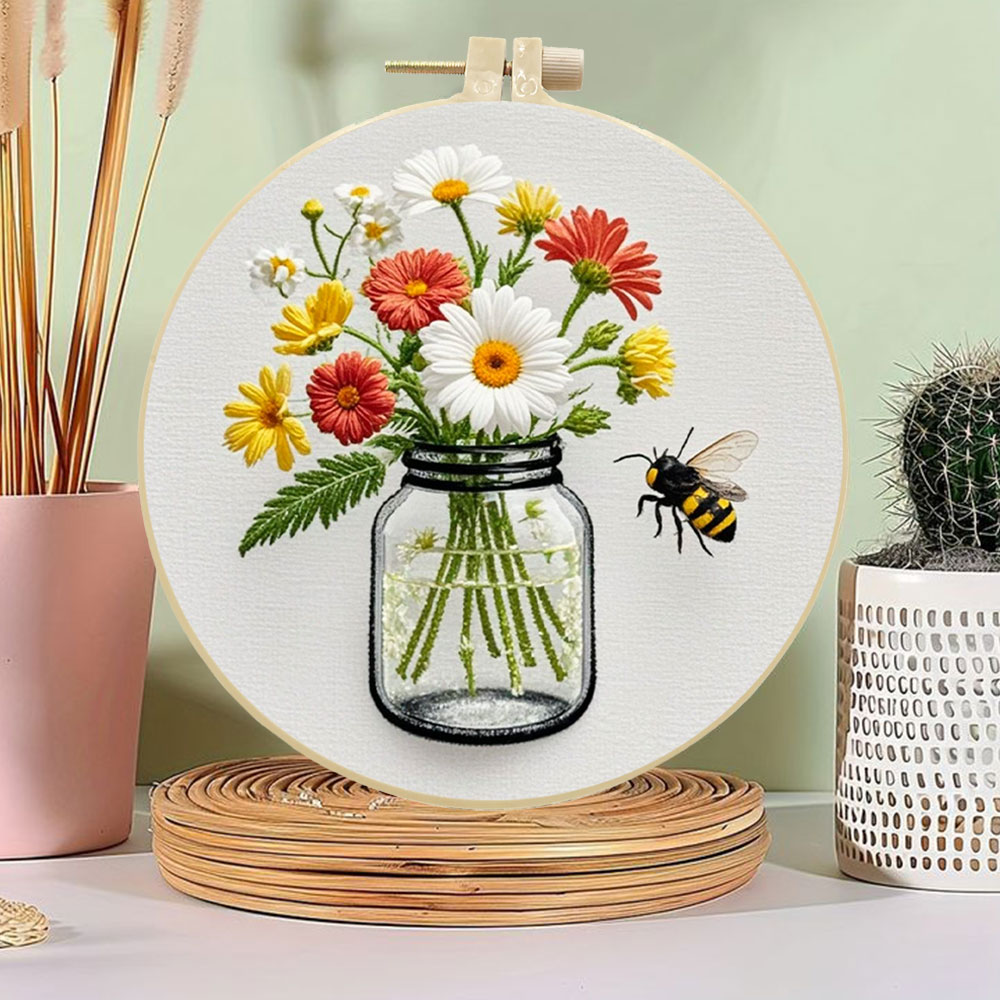 ชุดปักผ้า DIY ลายดอกเดซี่ 1 ชุ - Embroidery Daisy Flower บทวิจารณ์และราคา