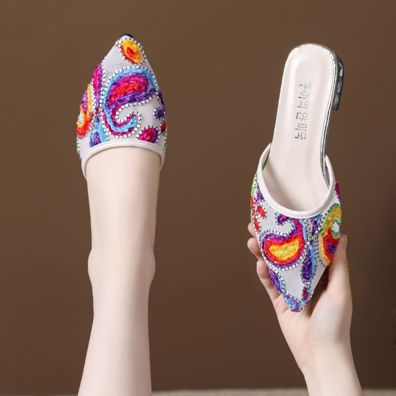 รองเท้าส้นเตี้ยแบบสวมปิดหัว ปั - Embroidery Print บทวิจารณ์และราคา