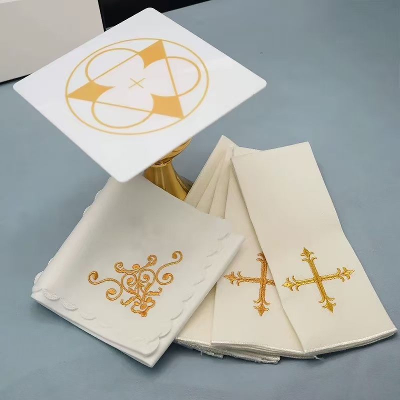 อุปกรณ์บนแท่นบูชา ผ้าปูแท่นบูช - Embroidery Towel บทวิจารณ์และราคา